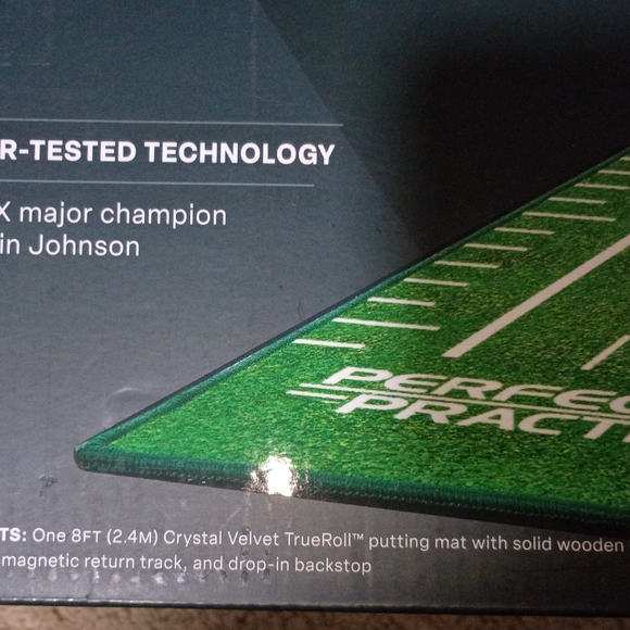 Perfect Practice Putting Mat - Picture 4 of 4